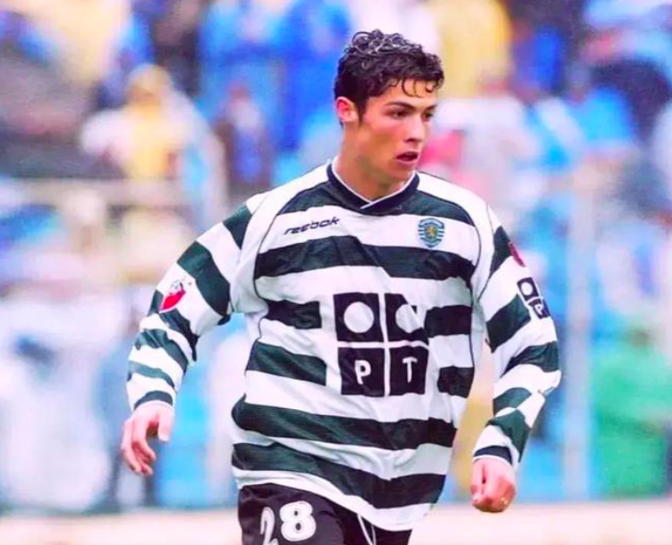 开云在线登陆入口-转折点罗马调整名单葡萄牙体育篮板制胜备战亚冠，现场解说直呼：清晨阿贾克斯强势反弹